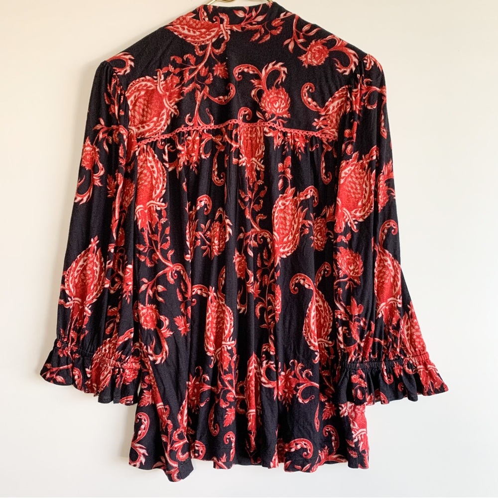 Blank London Anthropologie Floral V-Neck Top Embroidered - Picture 8 of 8
